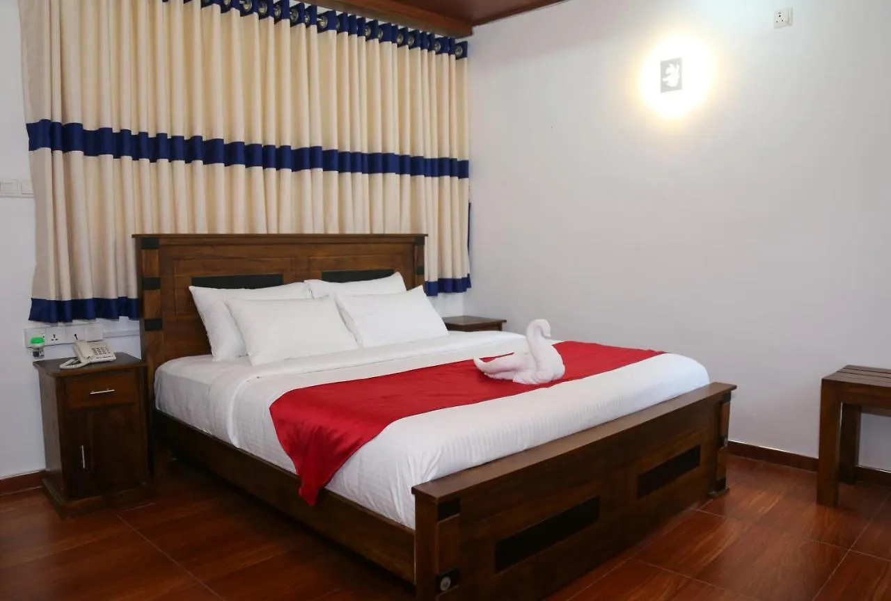 Hotel Sara Kandy 3*,  Sri Lanka